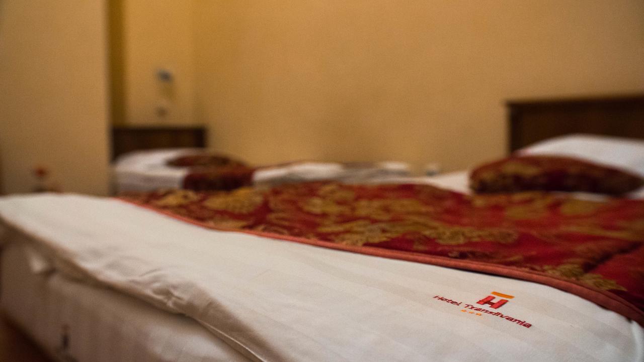 特昂斯宜尔瓦尼雅酒店 克卢日-纳波卡 外观 照片
